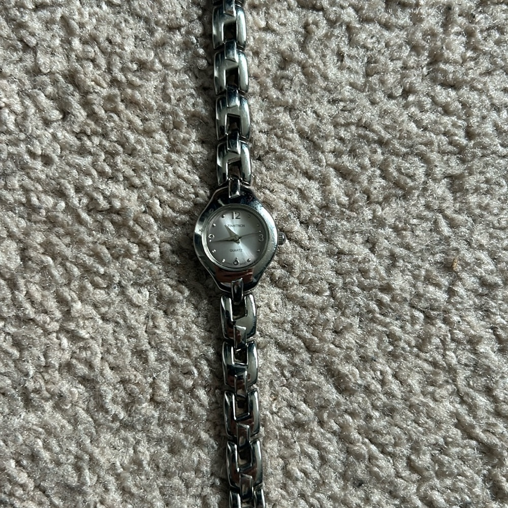 Timetech women’s vintage silver Y2K bracelet watch one size‎ measurements shown